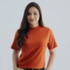 T-shirt Básica Gola Alta - Telha
